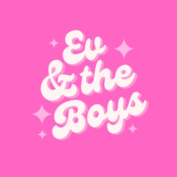 Meet your Posher, Danielle - Picture 1 of 1